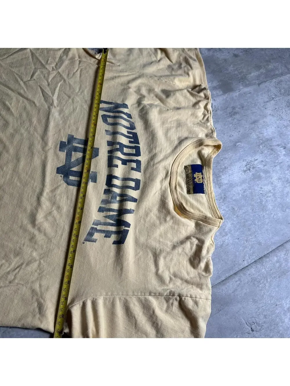 Vintage Notre Dame Champion T-Shirt Yellow Size Large - Picture 7 of 8